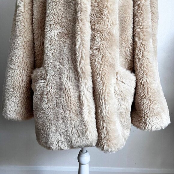 NWT FREE PEOPLE PRETTY PERFECT FAUX FUR COAT IN CREAM TEA - S - Picture 8 of 16